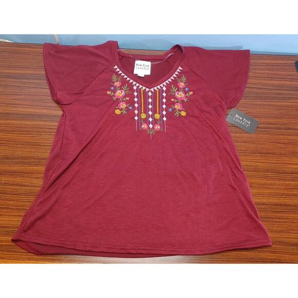New York Laundry Tops - NEW YORK LAUNDRY Short Sleeve Embroidered Floral Top Womens Size Large NWT